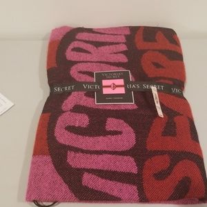 Victoria's secret pink and red blanket